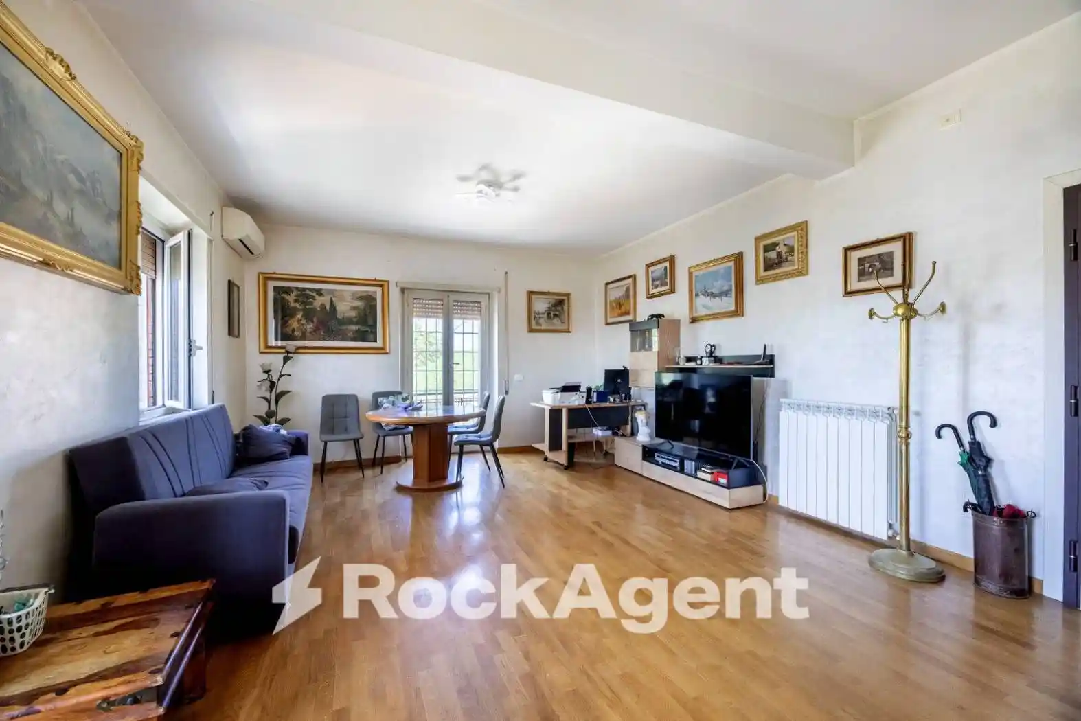 Trilocale via Tuscolana, 2122, Morena, Roma - foto 2