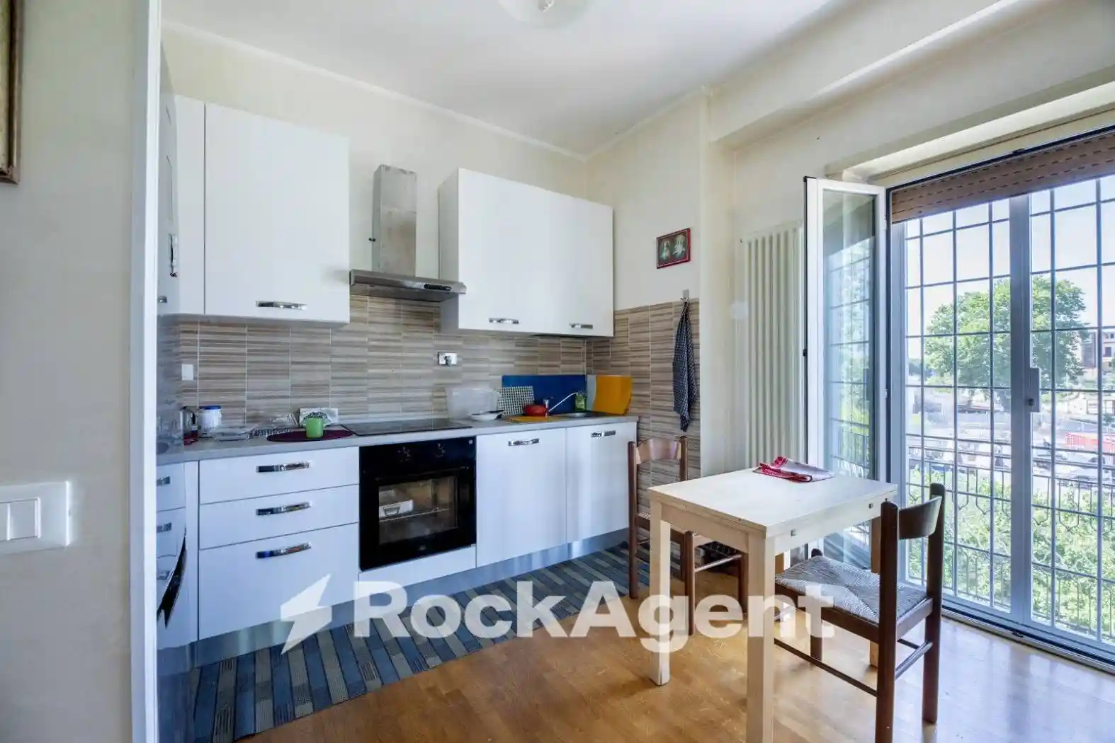 Trilocale via Tuscolana, 2122, Morena, Roma - foto 3