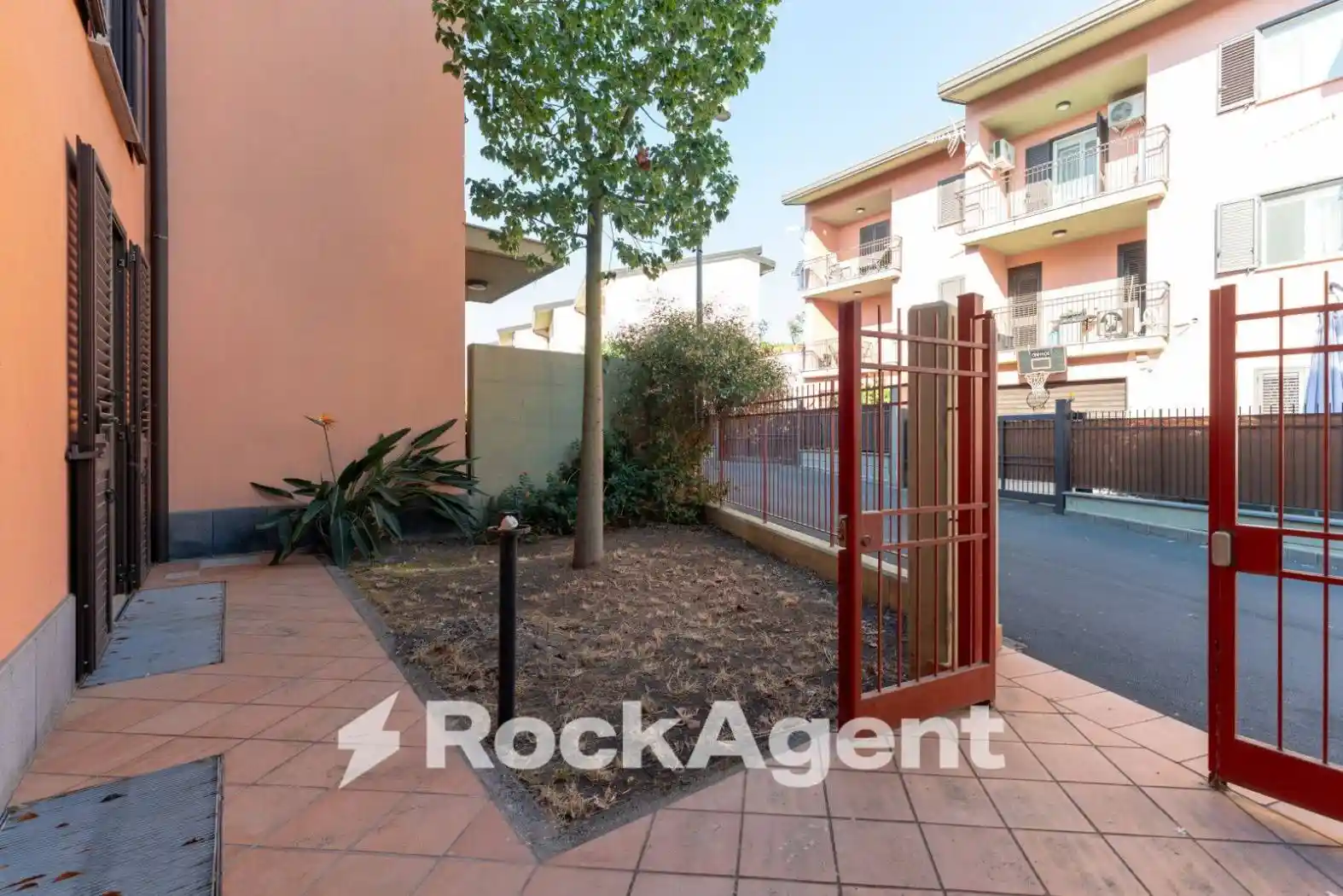 Villa a schiera via Sciarone, 15, Aci Castello - foto 4