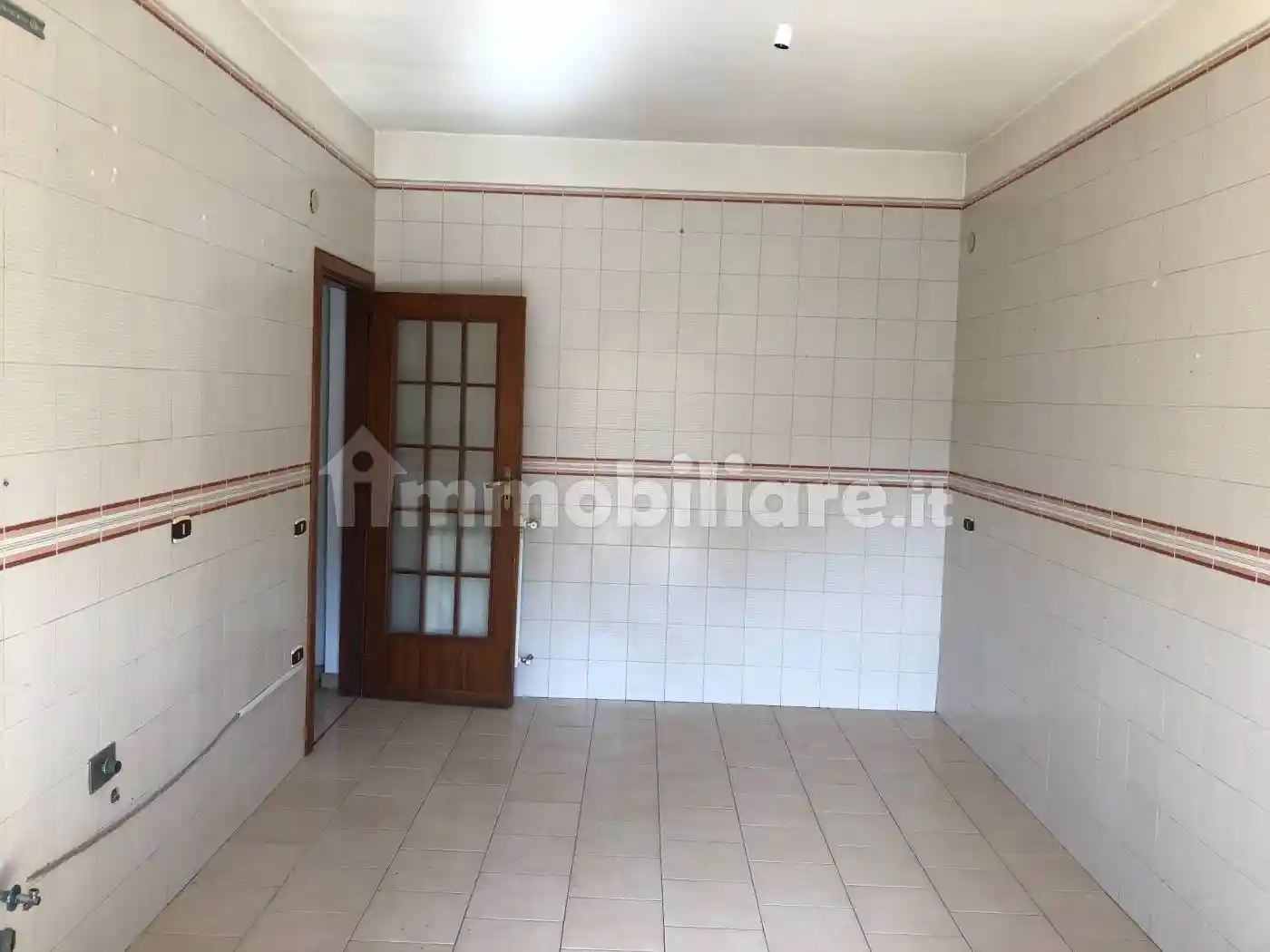 Trilocale corso Umberto I 220, Centro, Casalnuovo di Napoli - foto 3