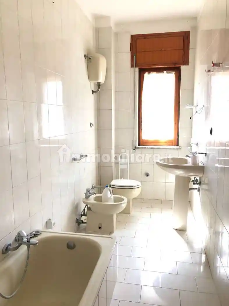 Trilocale corso Umberto I 220, Centro, Casalnuovo di Napoli - foto 5