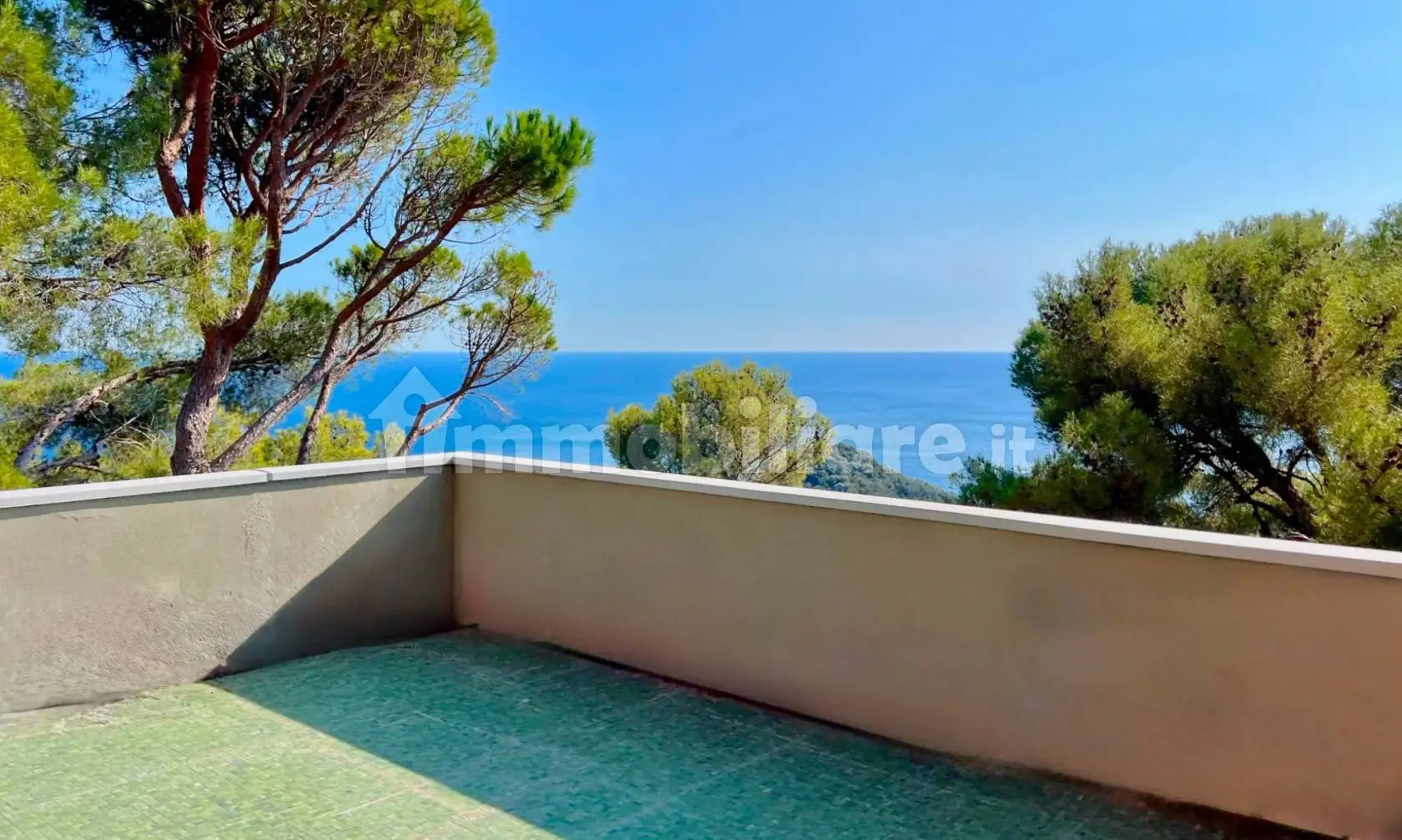 Appartamento in vendita a Bergeggi