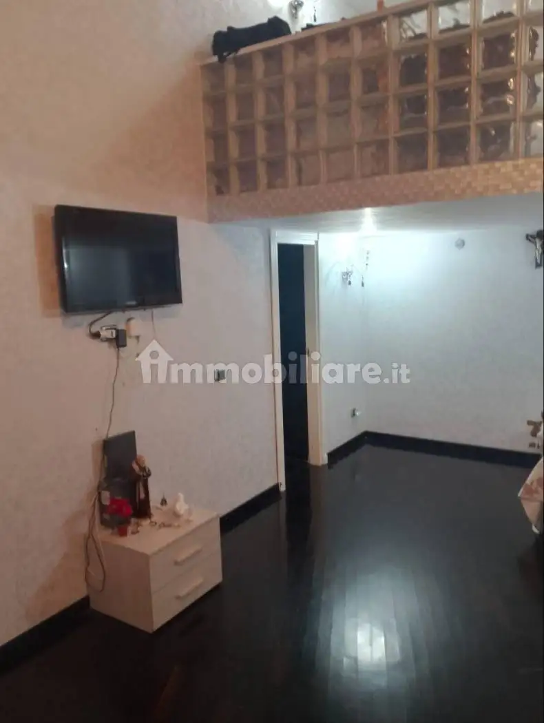 Bilocale via Cesare Rosaroll 174, Tribunali, Napoli - foto 2