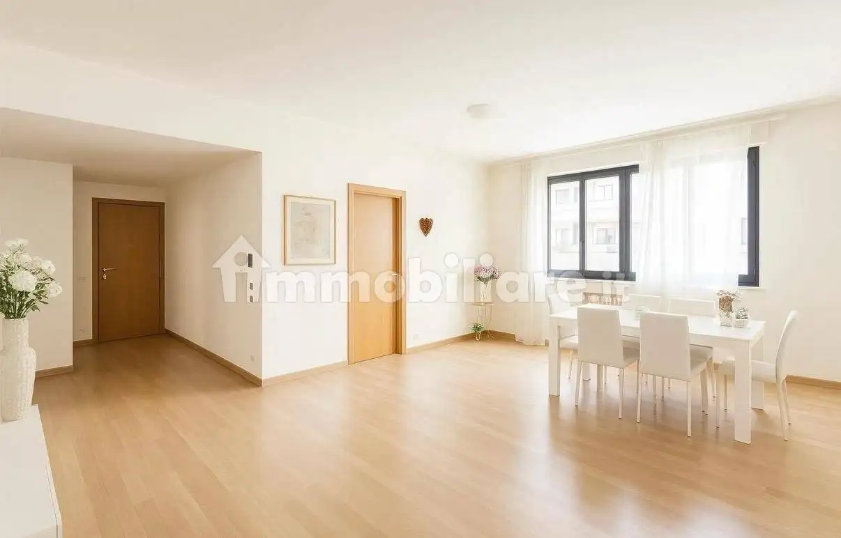 Appartamento in vendita a Legnano