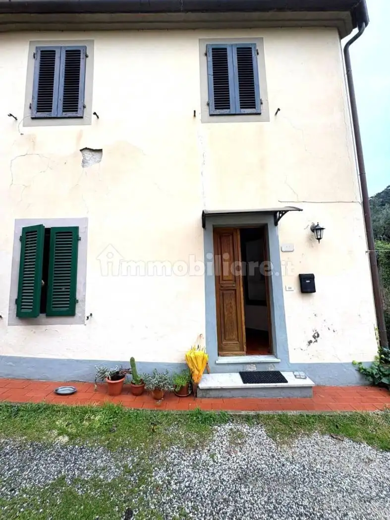 Terratetto unifamiliare via Valle Buia,, Centro, Calci - foto 2