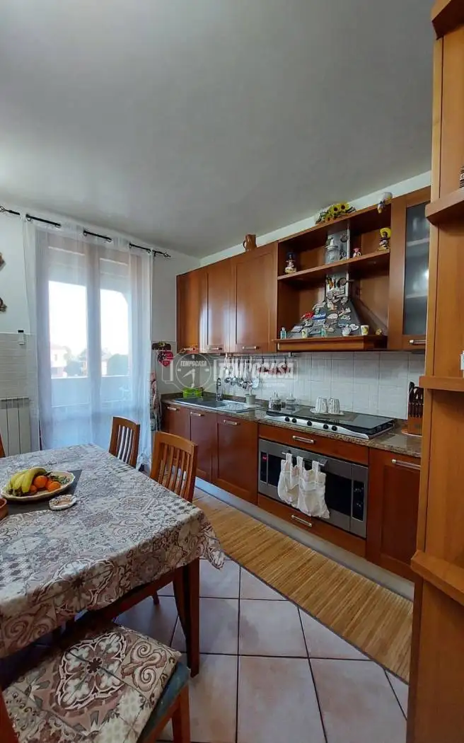 Trilocale via Lecco 145, Centro, Agrate Brianza - foto 5