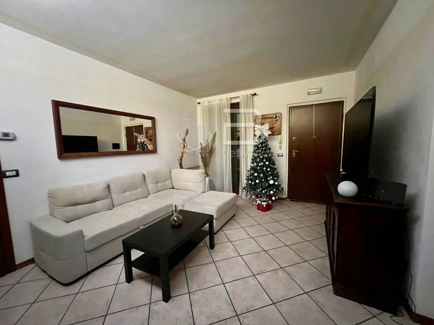 Appartamento in vendita a Massa e Cozzile