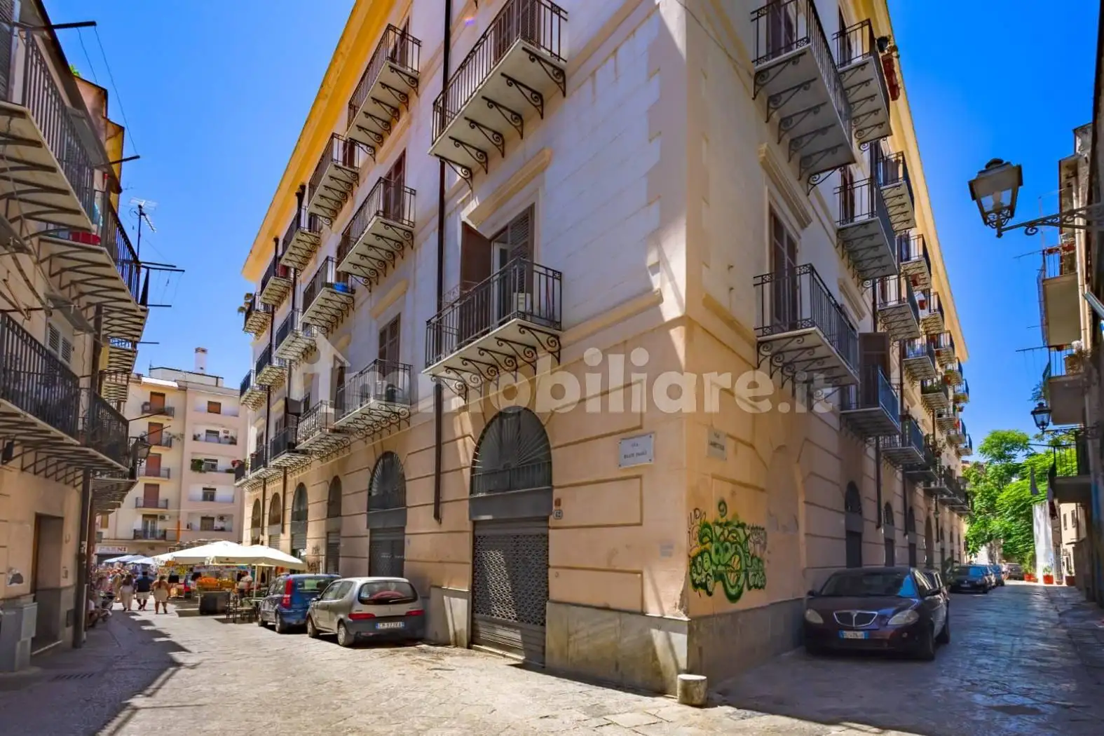 Appartamento in vendita a Palermo