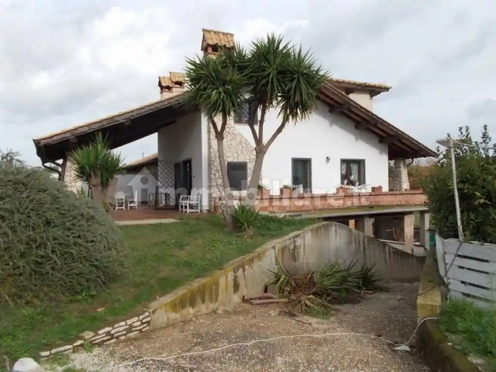 Villa all'asta via Mar dei Sargassi, 8, 00071 Pomezia Italia - Pomezia 8, Pomezia - foto 4