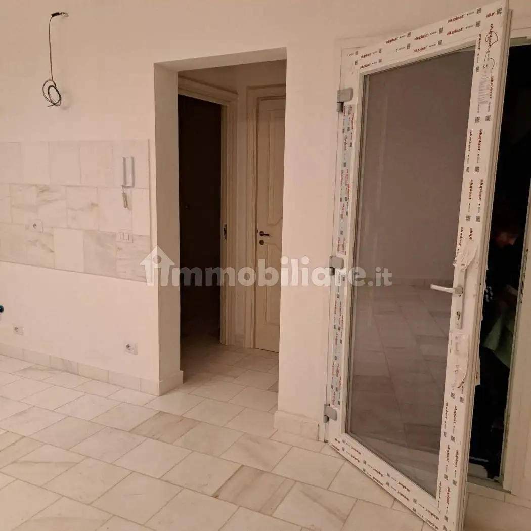 Appartamento in affitto a Trani