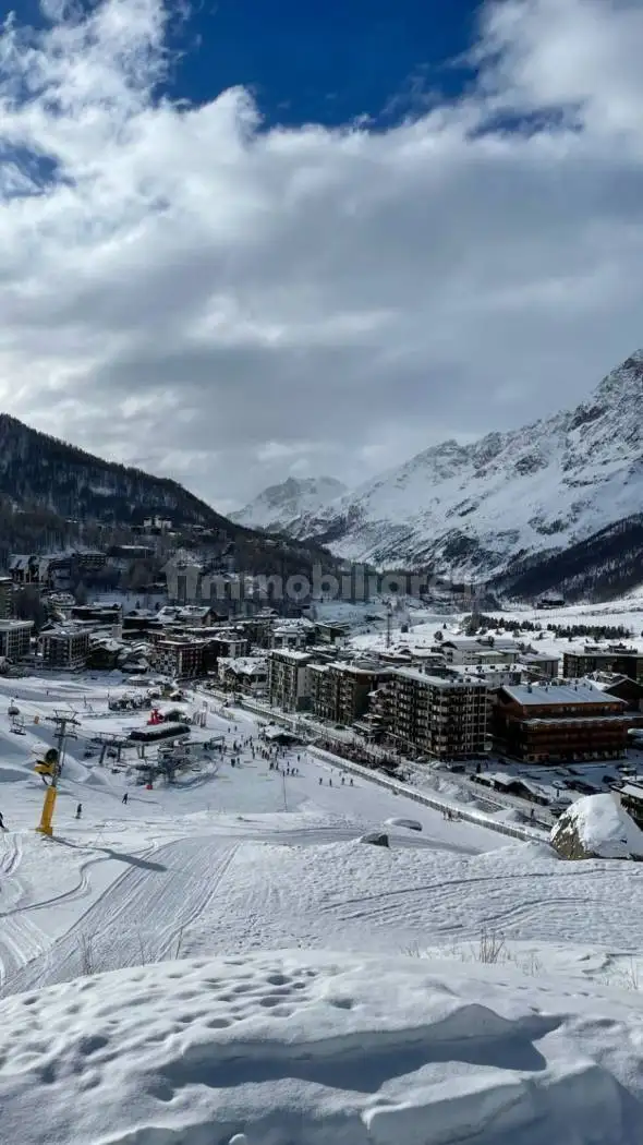 Rustico - Casale in affitto a Valtournenche