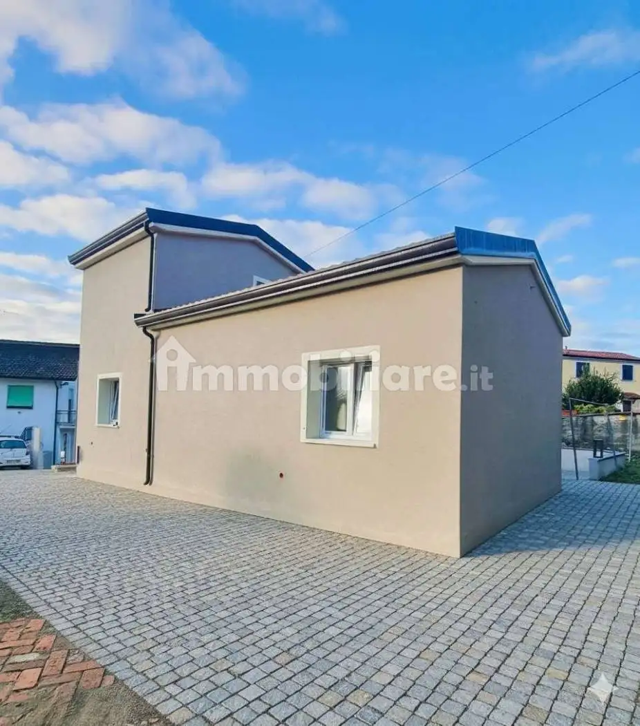 Appartamento in vendita a Sarzana