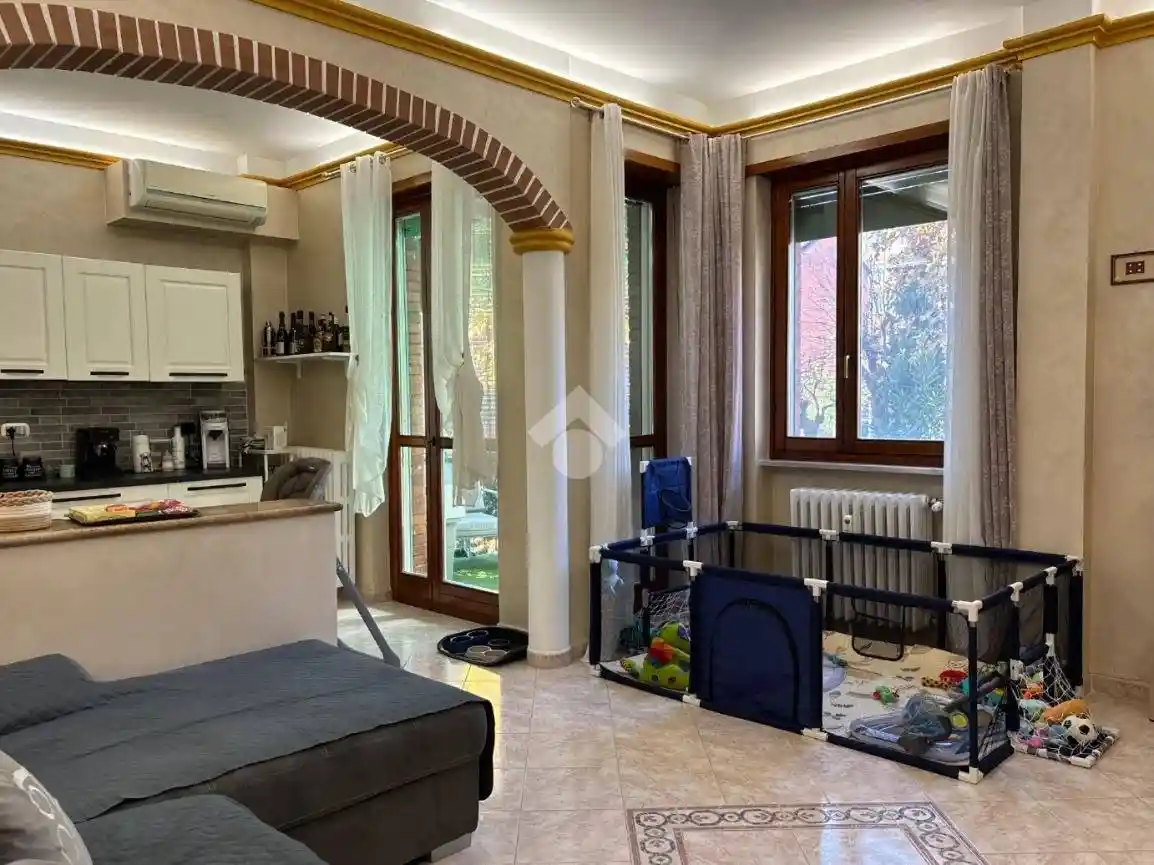 Quadrilocale corso Galileo Ferraris 215, Centro, Chivasso - foto 2