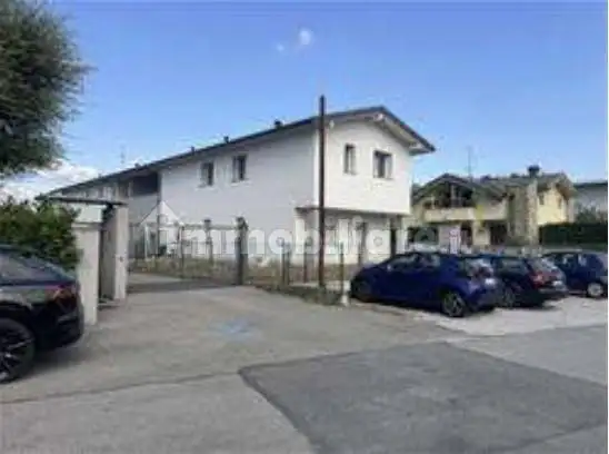 Appartamento in asta a Sulbiate