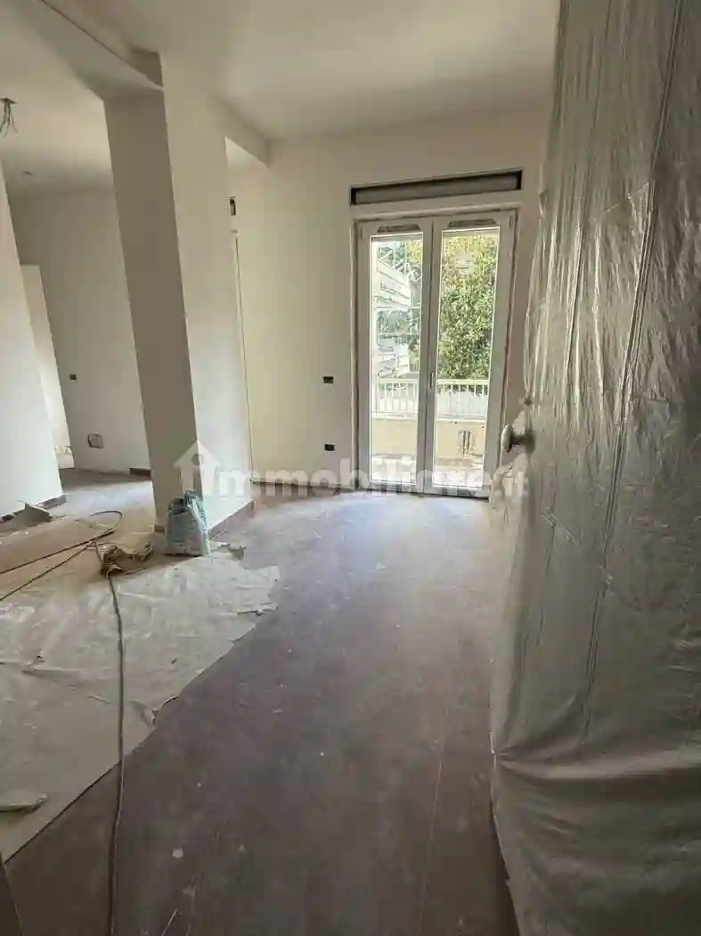 Quadrilocale viale Giuseppe Verdi, Arbostella - Arechi, Salerno - foto 4