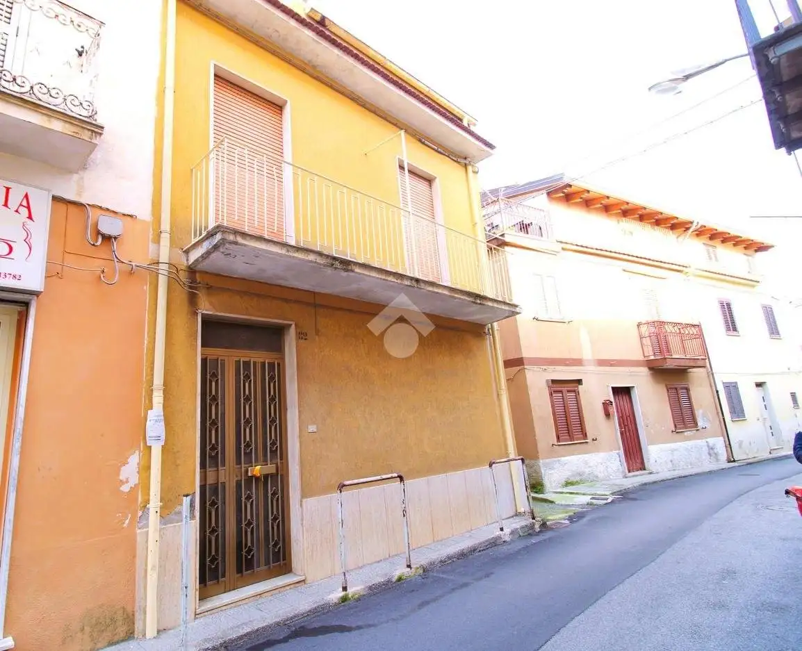 Casa indipendente in vendita a Sapri