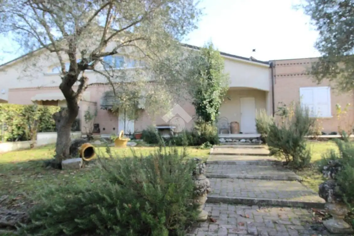 Villa bifamiliare via Cervese 3096, Villa Chiaviche - Calabrina, Cesena - foto 2