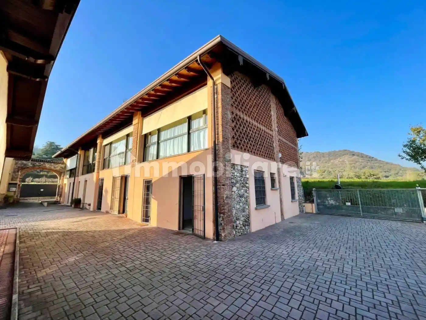 Trilocale via Padre Massimiliano Kolbe, Nigoline Bonomelli, Corte Franca - foto 2