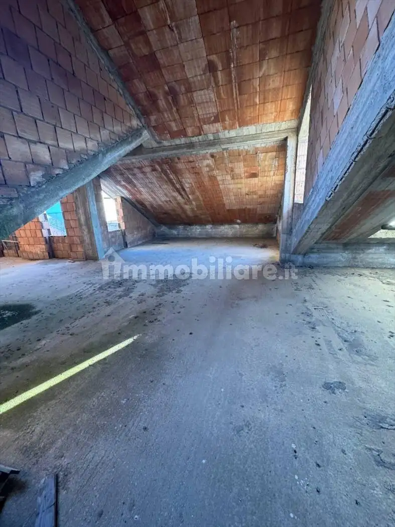 Rustico, nuovo, 650 m², Cittanova - foto 4