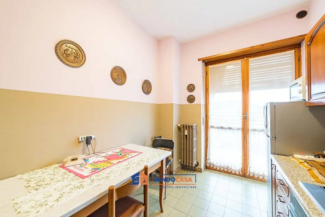 Trilocale via Silvio Pellico 17, Centro, Bra - foto 3