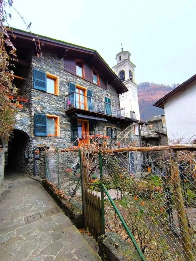 Appartamento in affitto a Lanzada