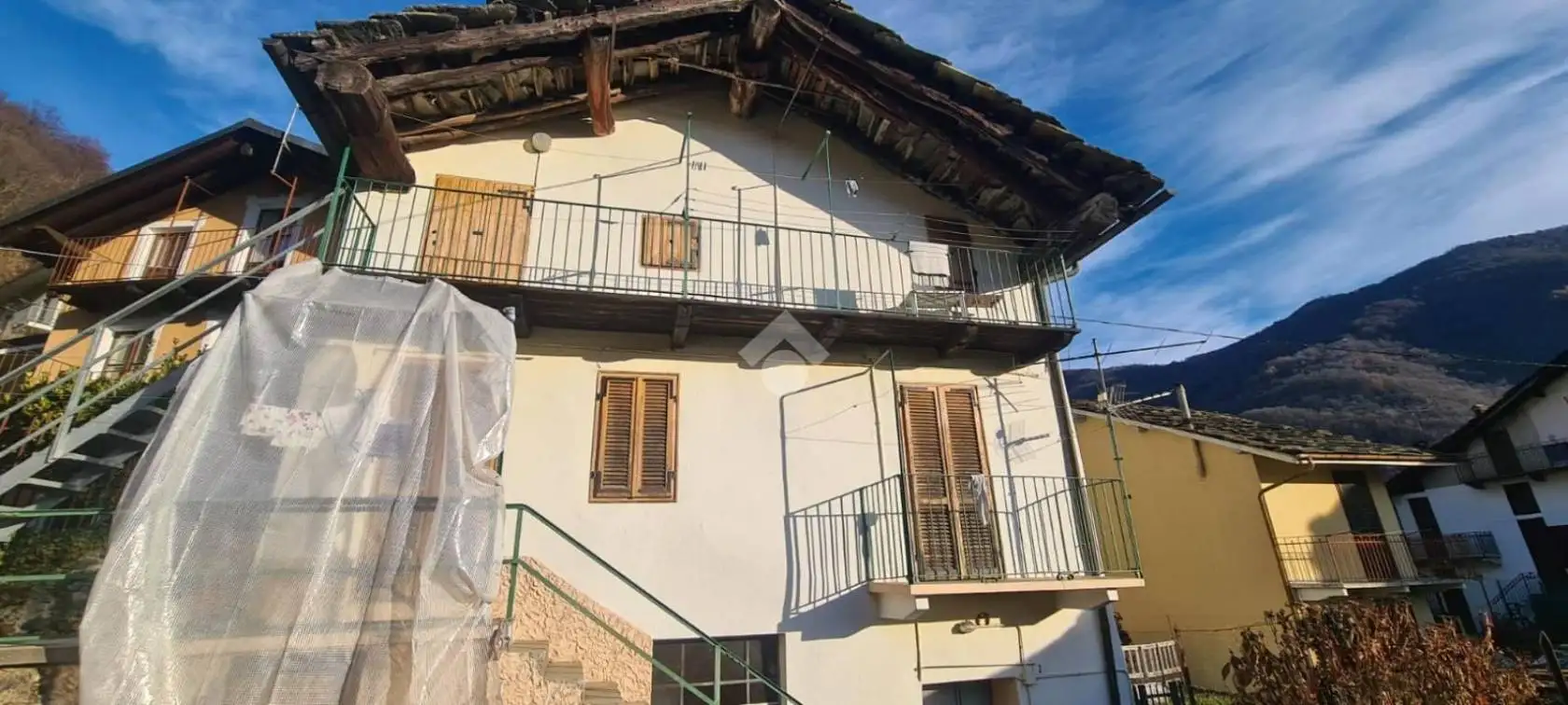 Casa indipendente in vendita a Ceres