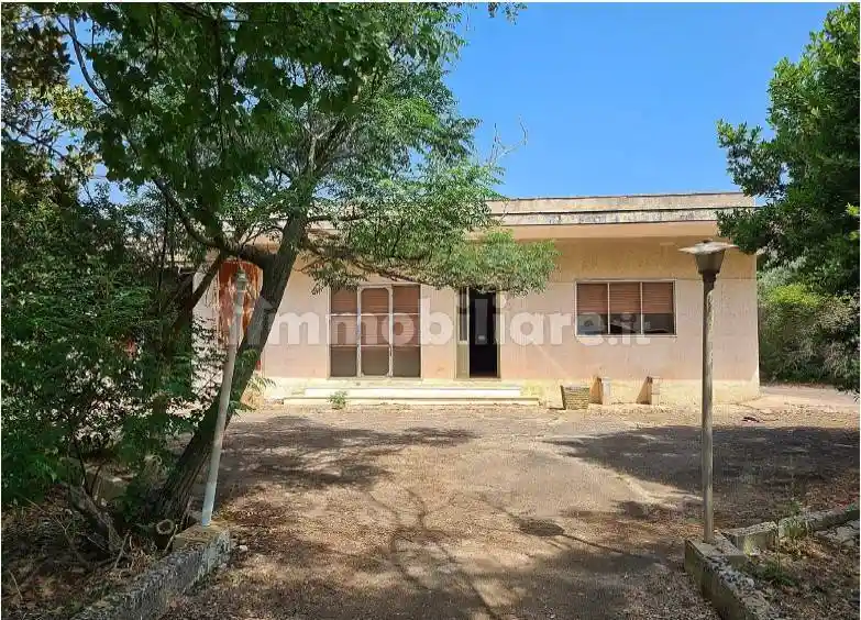 Villa in vendita a Maglie