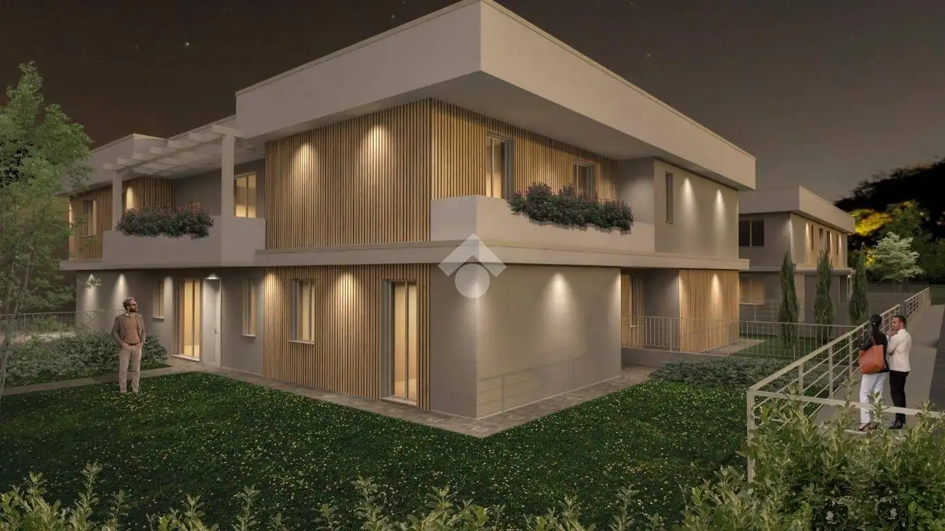 Trilocale viale Monte Grappa 20A, Centro, Castel Goffredo - foto 4