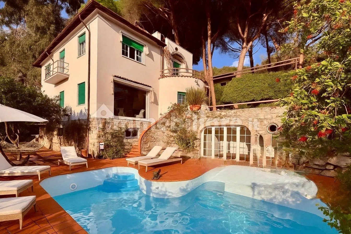 Villa in vendita a Pieve Ligure