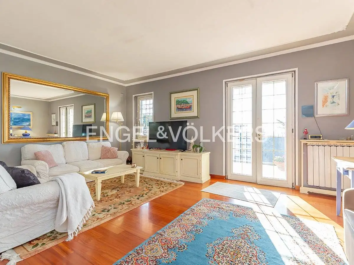 Villa in vendita a Frascati