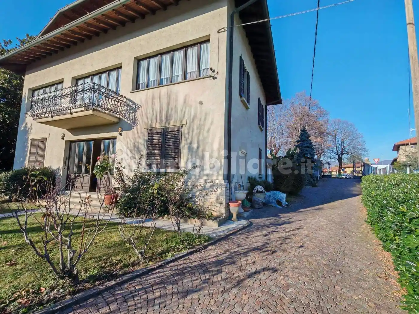 Villa unifamiliare via Padania, Corte Franca - foto 4