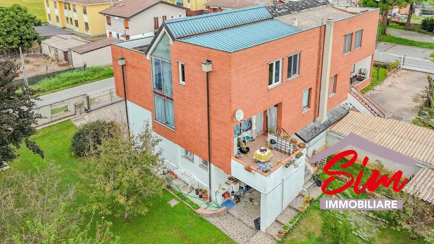 Villa unifamiliare via Ezio Roncaglione snc, Centro, Casalino - foto 2