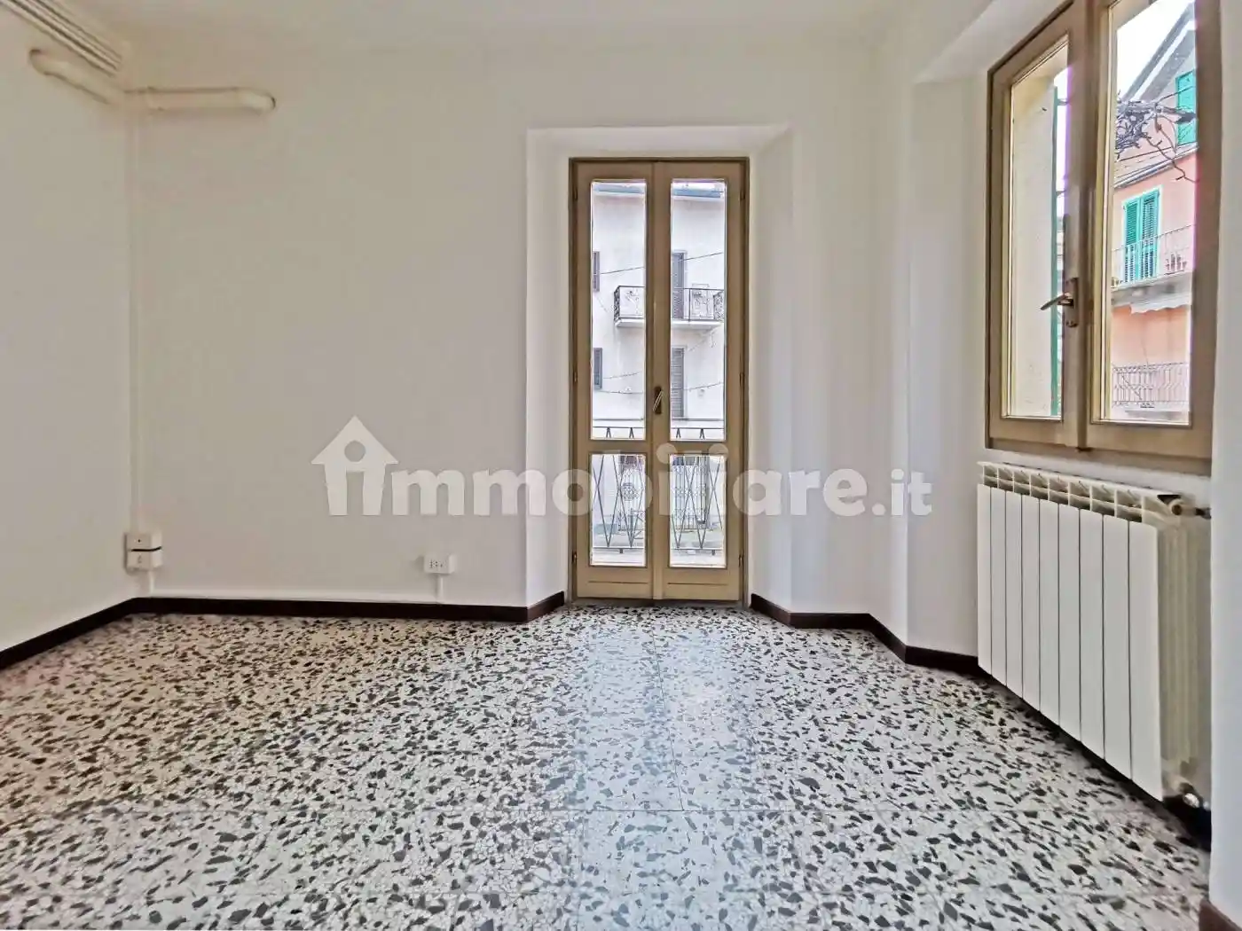 Bilocale piazza San Carlo 2, Centro, Meina - foto 4