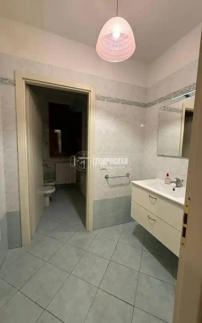 Trilocale buono stato, primo piano, Sesso, Reggio Emilia - foto 5