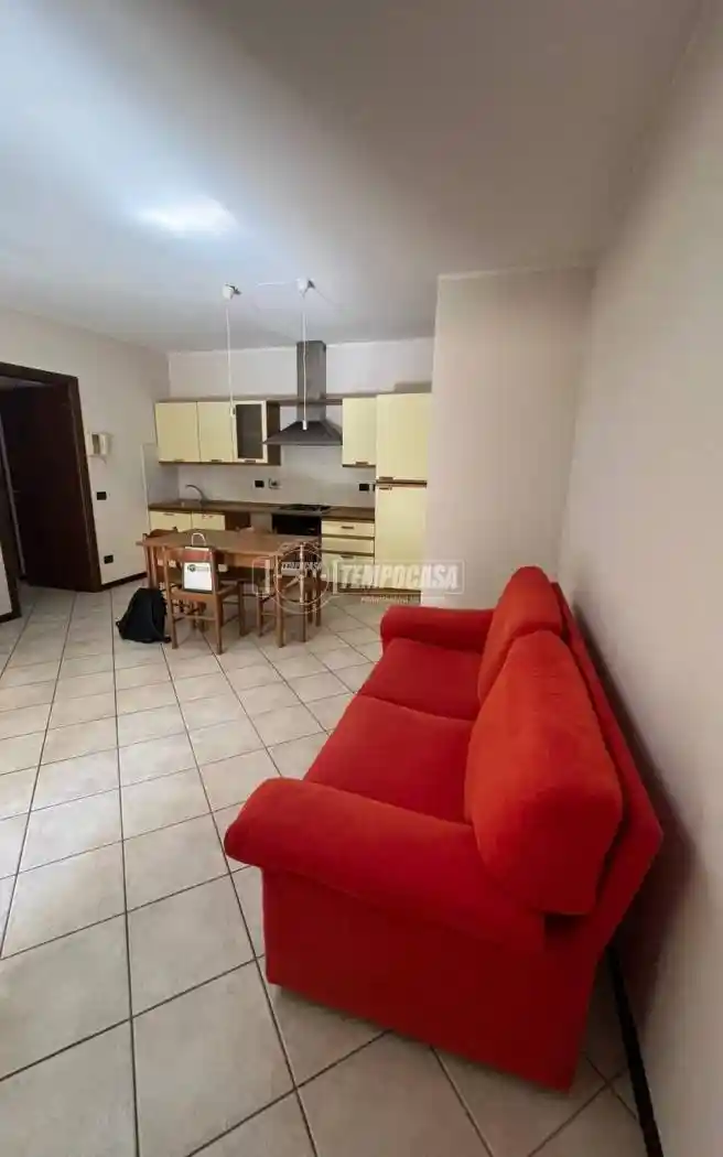 Trilocale buono stato, piano terra, Gardenia, Reggio Emilia - foto 2