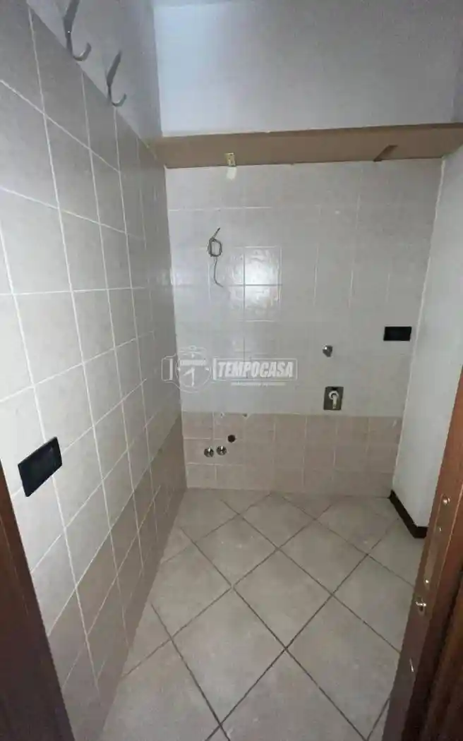 Trilocale buono stato, piano terra, Gardenia, Reggio Emilia - foto 3