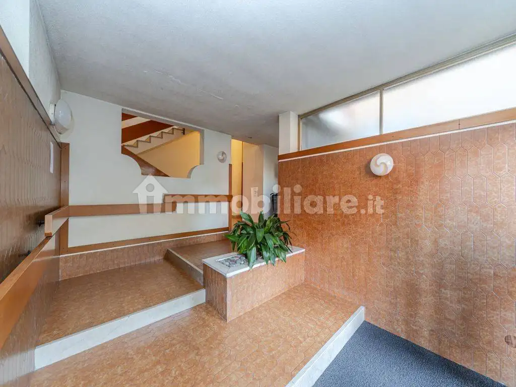 Quadrilocale via Cesare Aguilhon 14, Regina Pacis - Borsa, Monza - foto 3