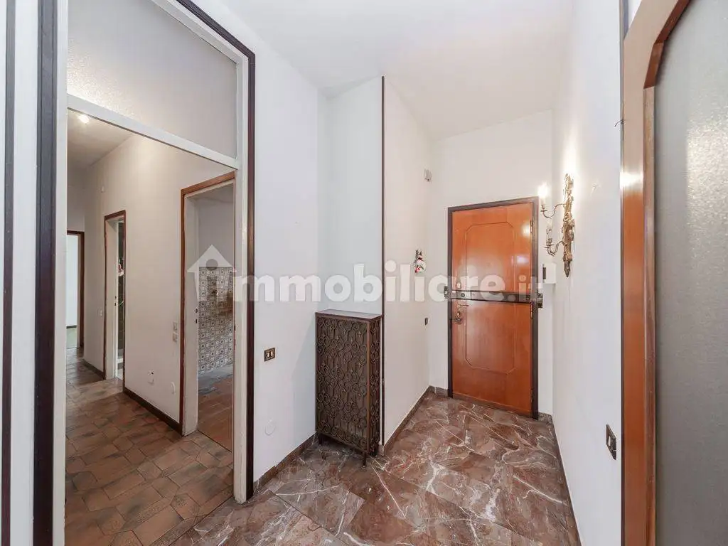 Quadrilocale via Cesare Aguilhon 14, Regina Pacis - Borsa, Monza - foto 4