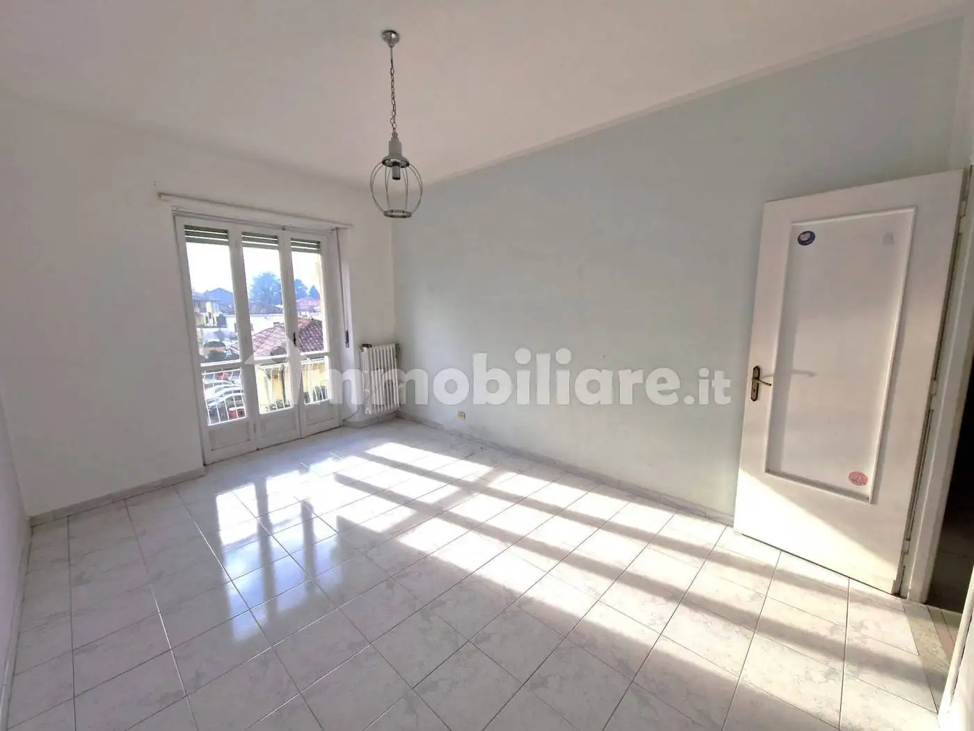 Trilocale via Andrea Provana 35, Centro, Leinì - foto 5