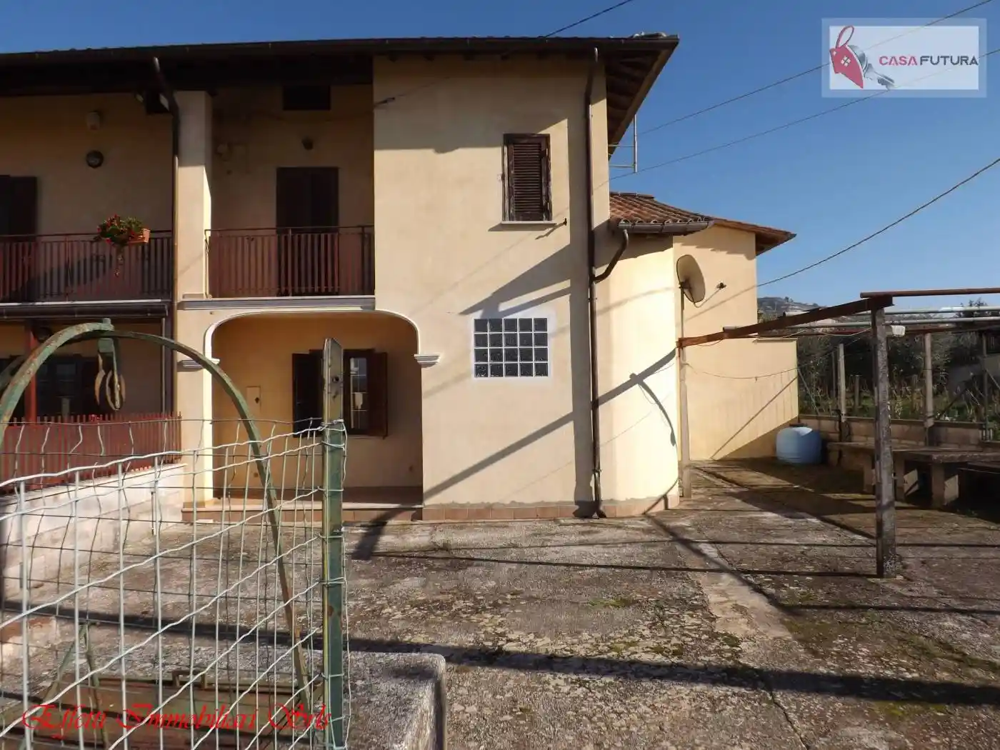 Trilocale via Magnarozza 12, Centro, Artena - foto 2