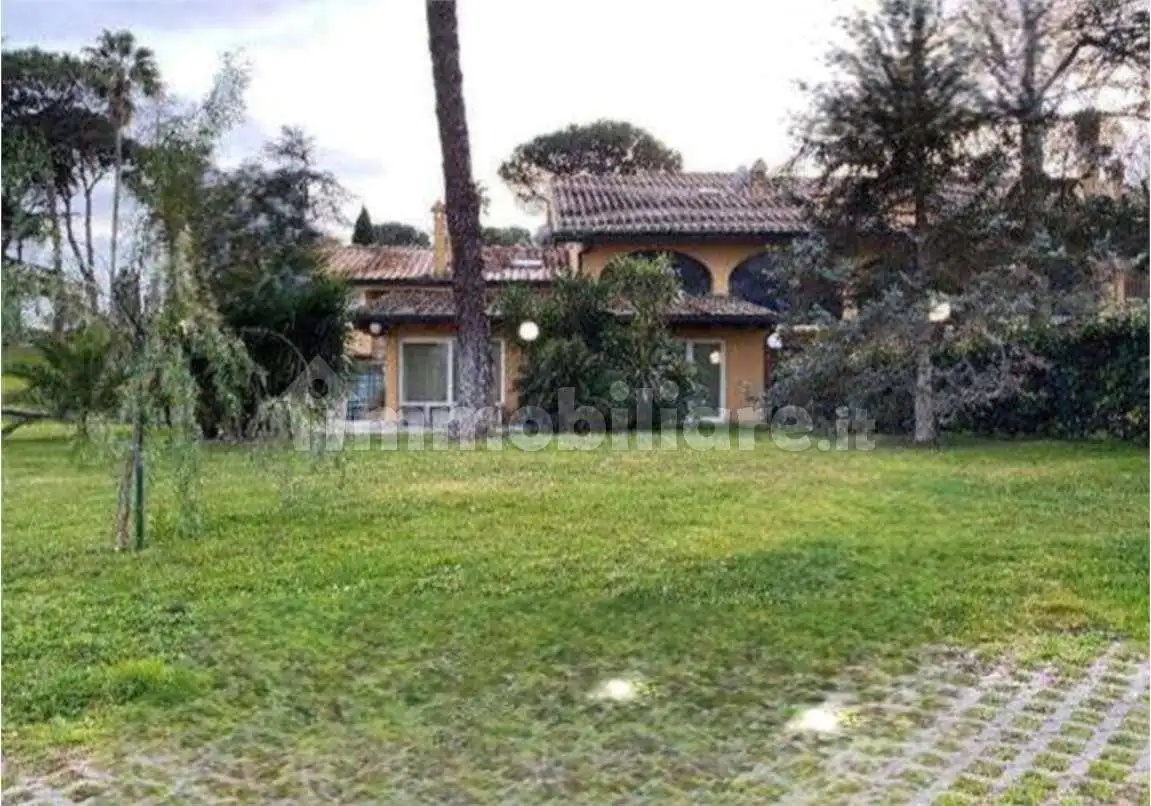 Villa in asta a Roma