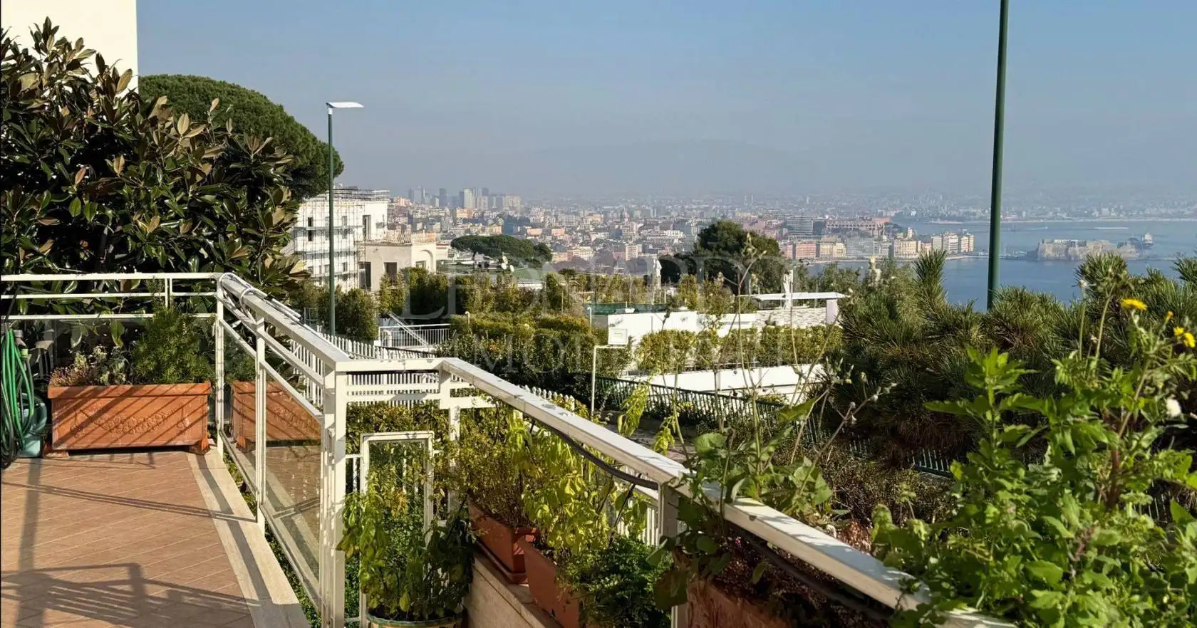 Appartamento in affitto a Napoli