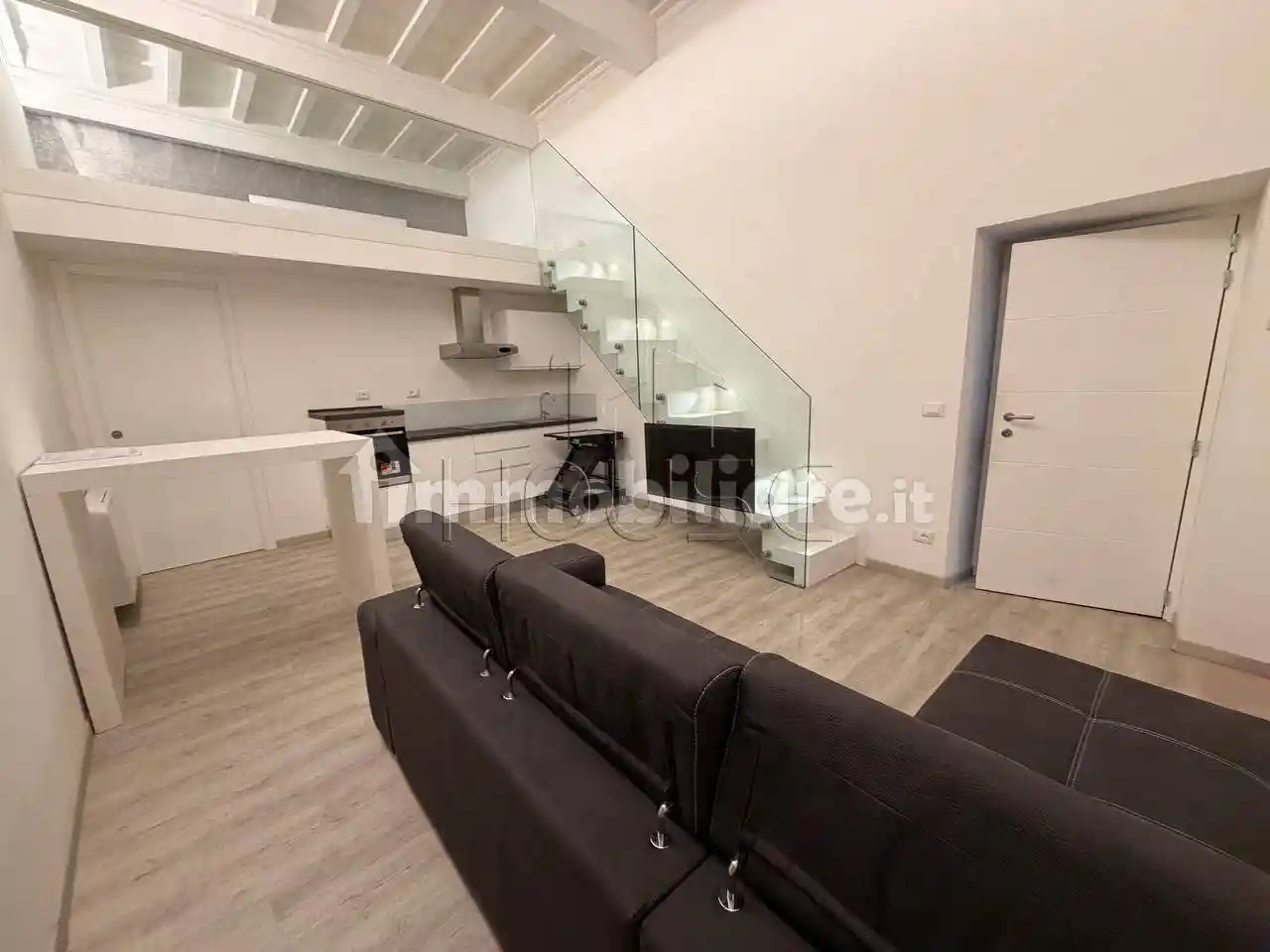 Quadrilocale via Degli Albergotti 1, Porta Crucifera, Arezzo - foto 2