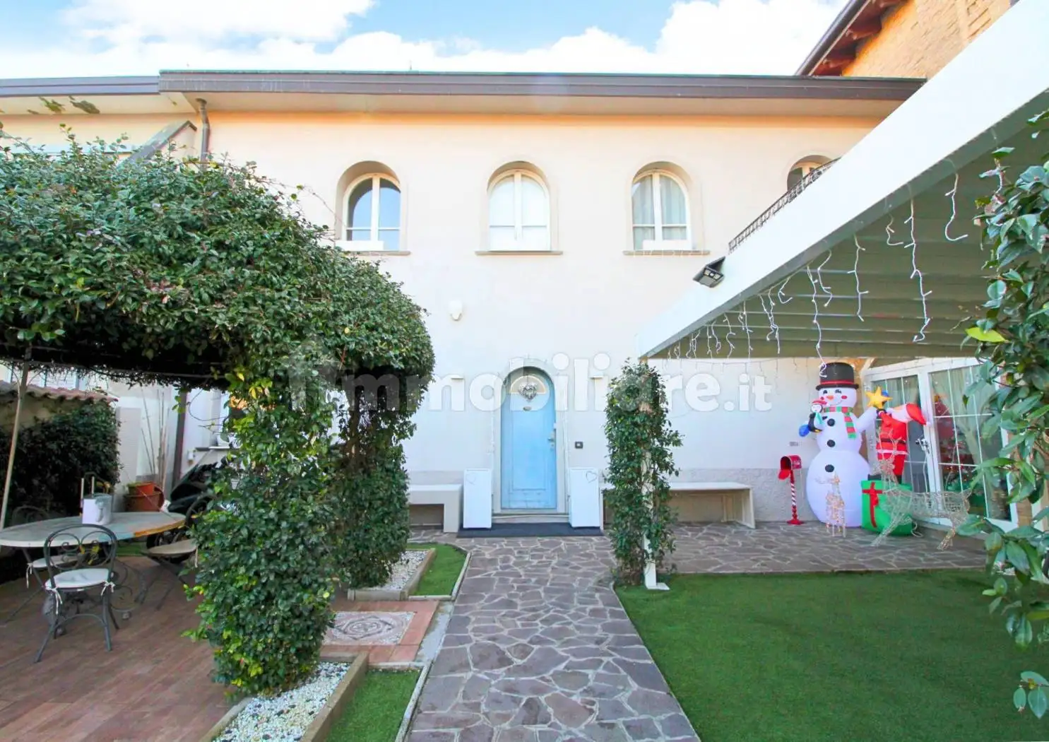 Villa in vendita a Senago