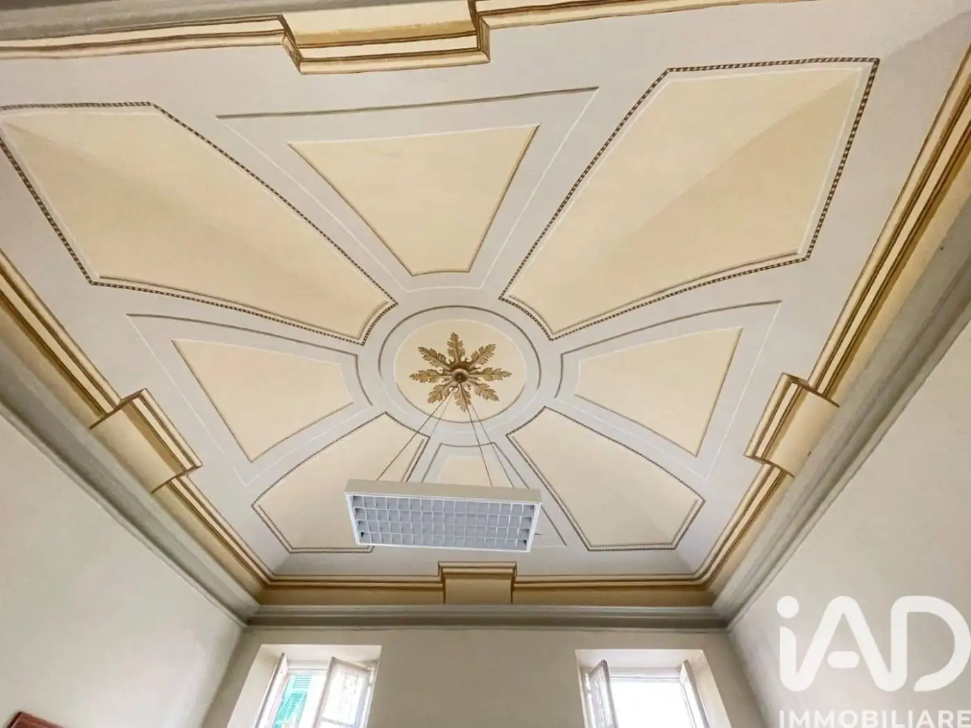 Appartamento in vendita a Varese Ligure