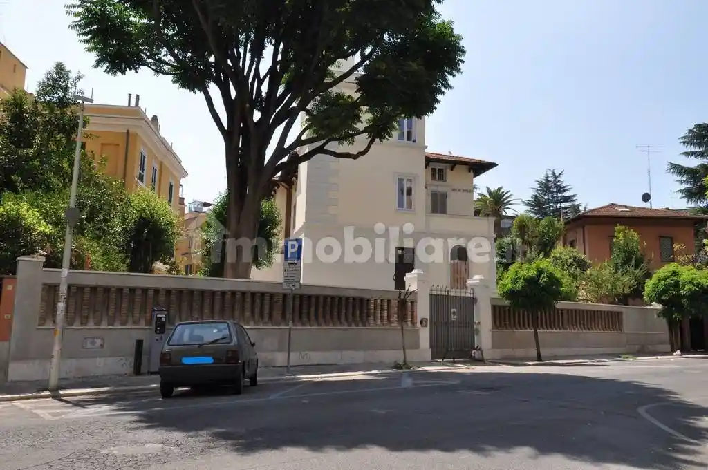 Terratetto unifamiliare via Malta 6, Trieste - Coppedè, Roma - foto 2