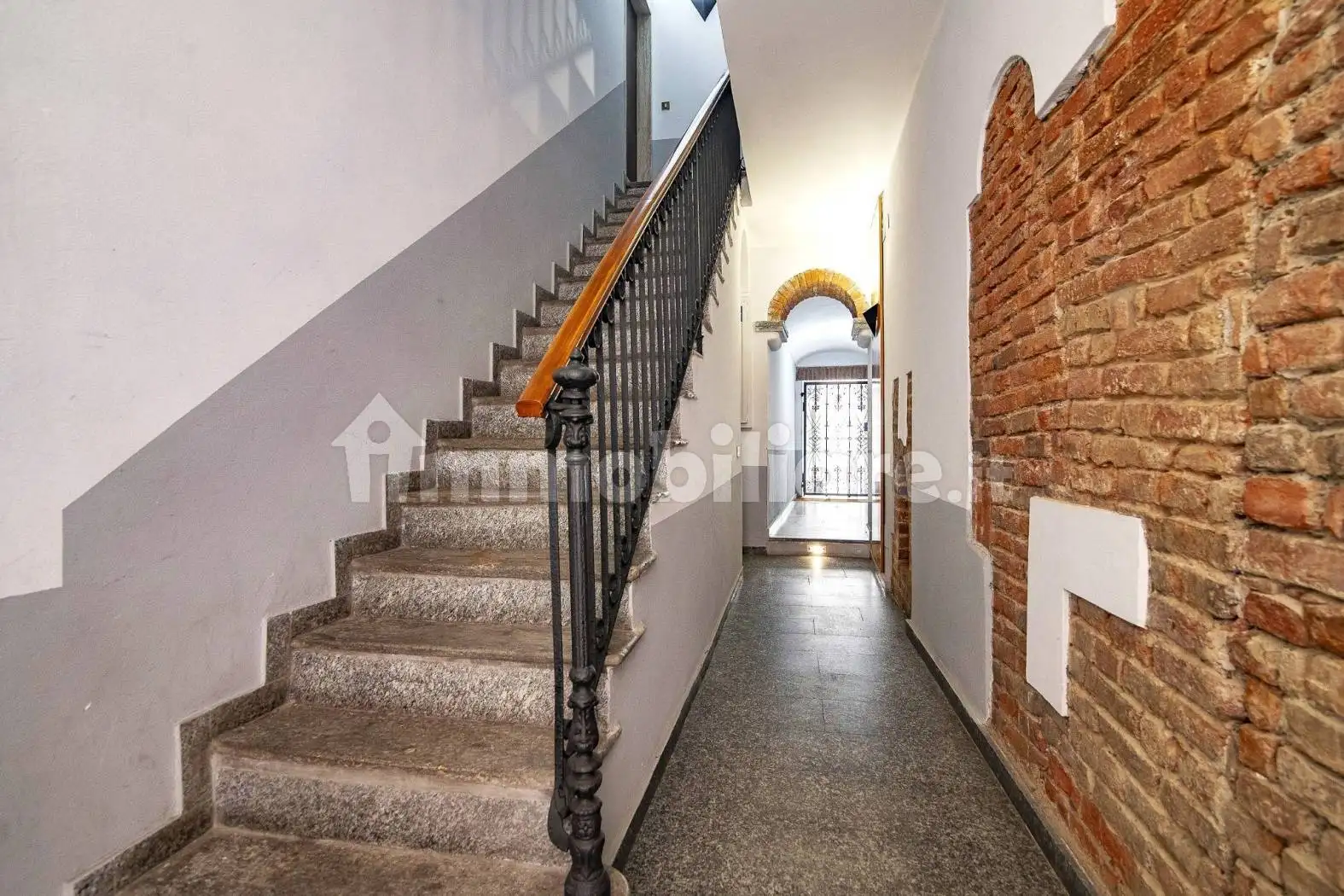 Trilocale via Volturno 17, Centro Storico, Pavia - foto 2