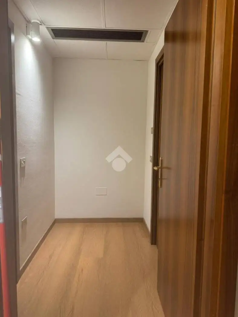 Bilocale buono stato, primo piano, Centro, Montichiari - foto 2