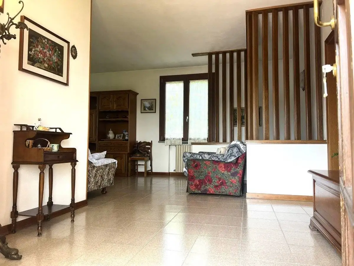Villa unifamiliare 180 m², Albinea - foto 3