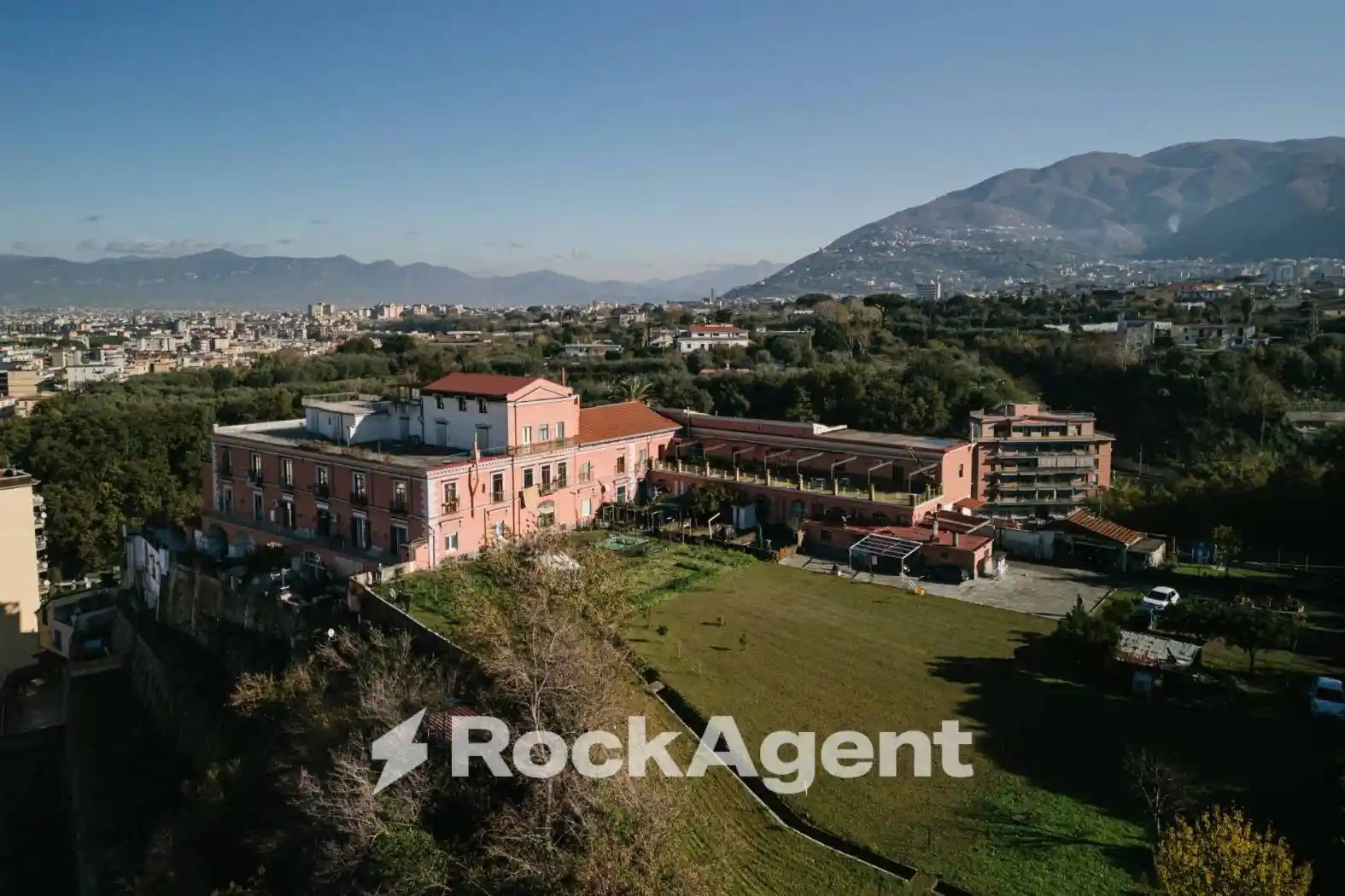 Trilocale salita Scanzano, 10, Centro, Castellammare di Stabia - foto 2